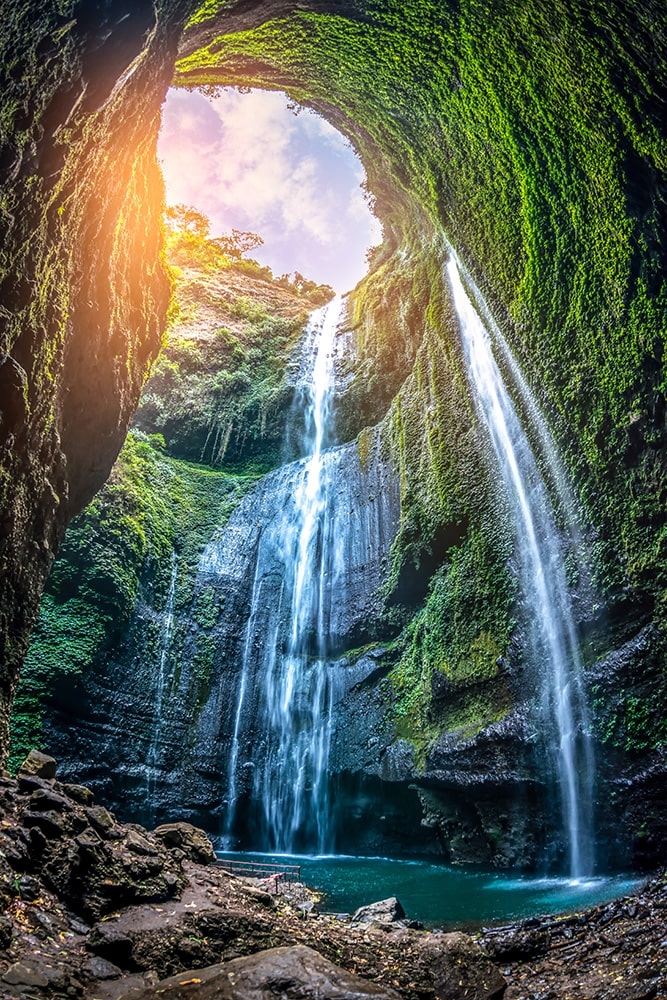 фотошпалери на стіну Водоспад острова Ява